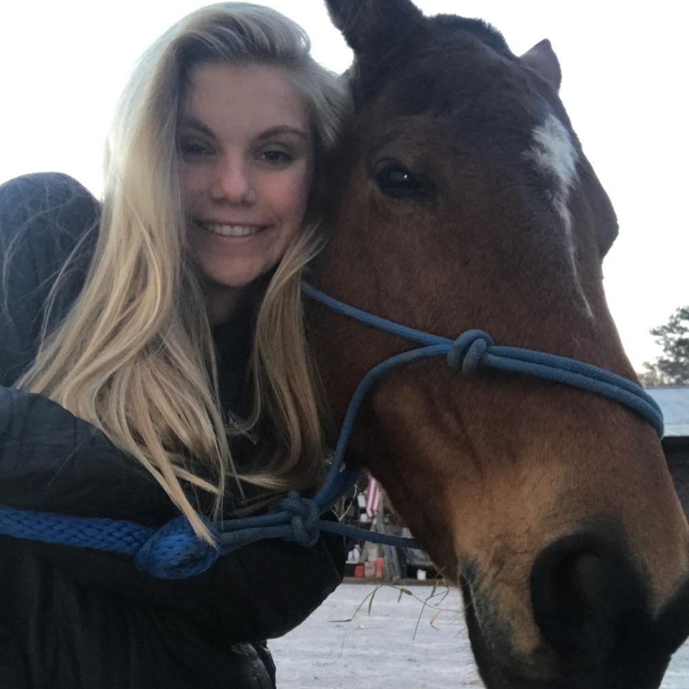 Meet your Posher, Lexi